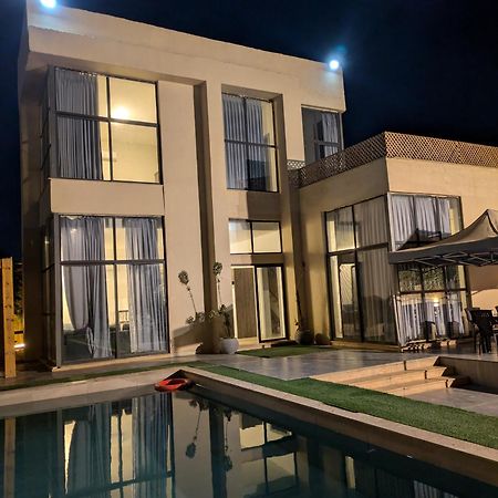 Aeropuerta Mini Villa - Private Layover Near Amman Airport Al Qastal Exterior photo